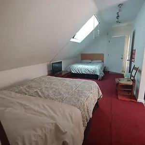 Va Zen Tree House Style F Apartment