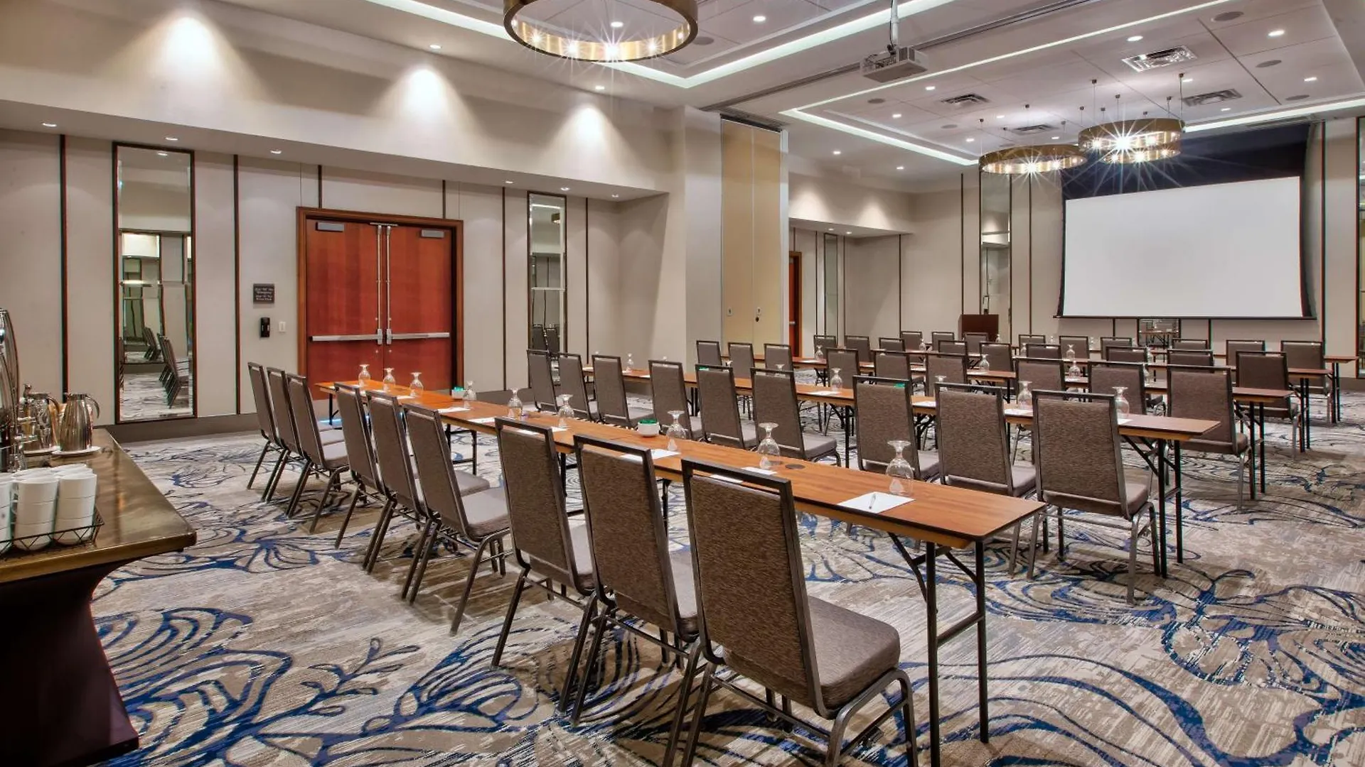 Hilton Garden Inn Virginia Beach Oceanfront Hotel