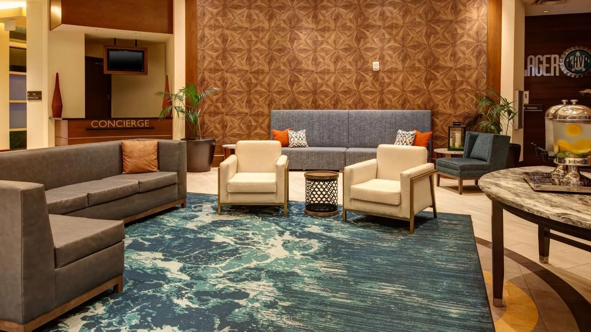 Hilton Garden Inn Virginia Beach Oceanfront 3*,
